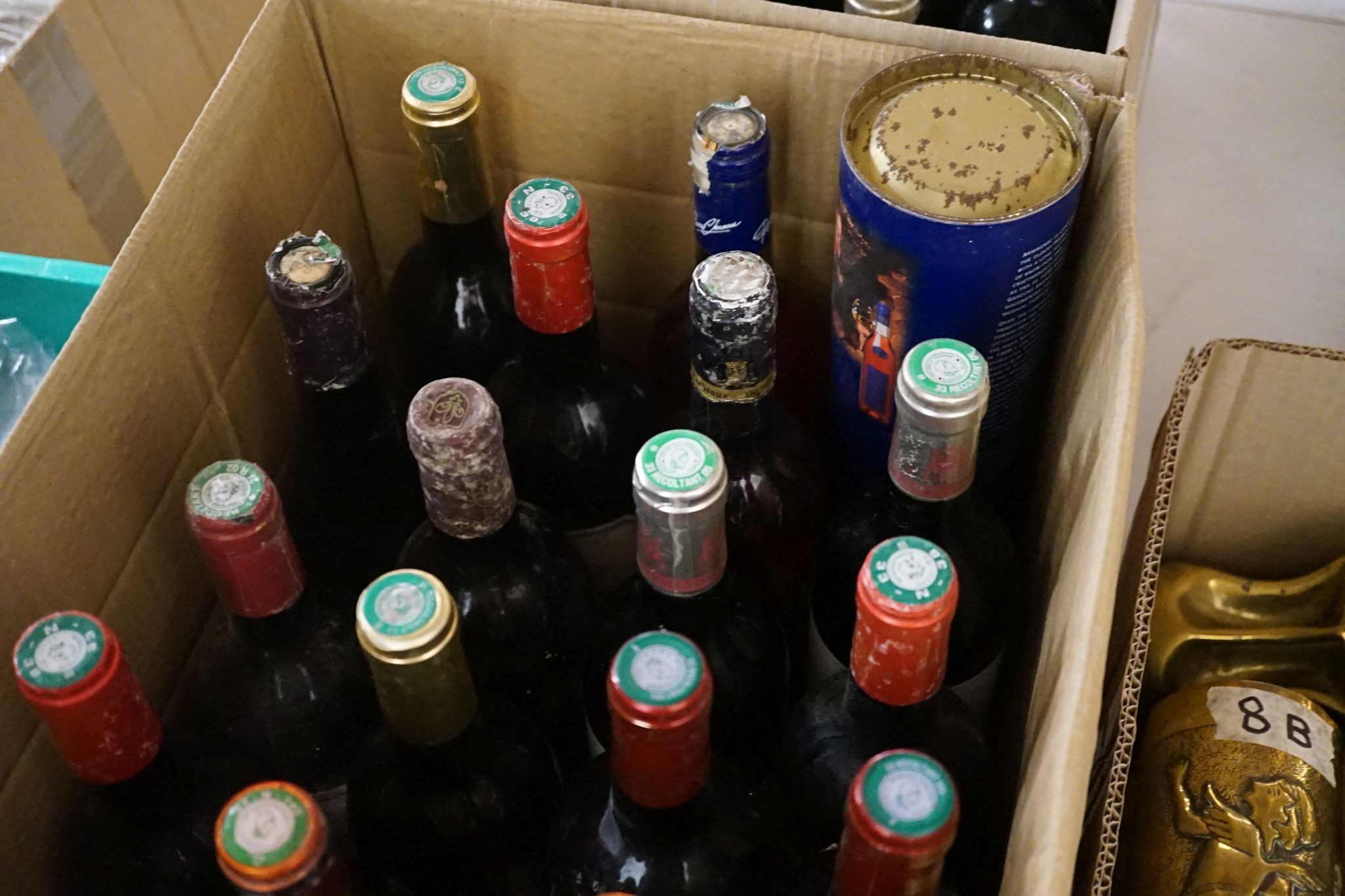 38 various bottles of wine